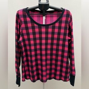 Victoria’s Secret Thermal Top – Pink Buffalo Plaid